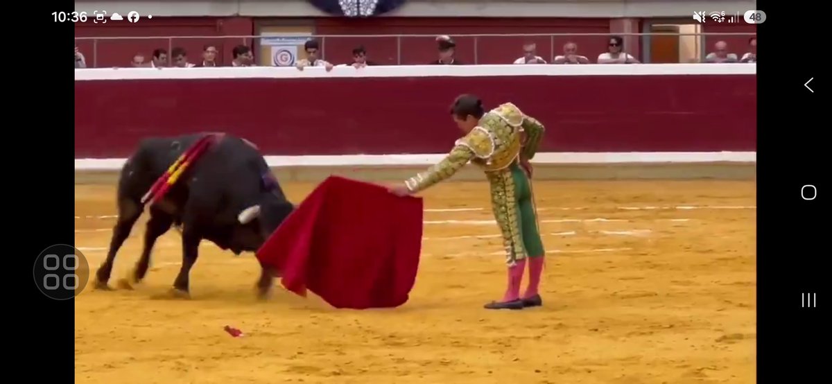mario250993's tweet photo. @MarcosFdezFlors Se puede citar con más ventajas? https://t.co/L5JUfStznN