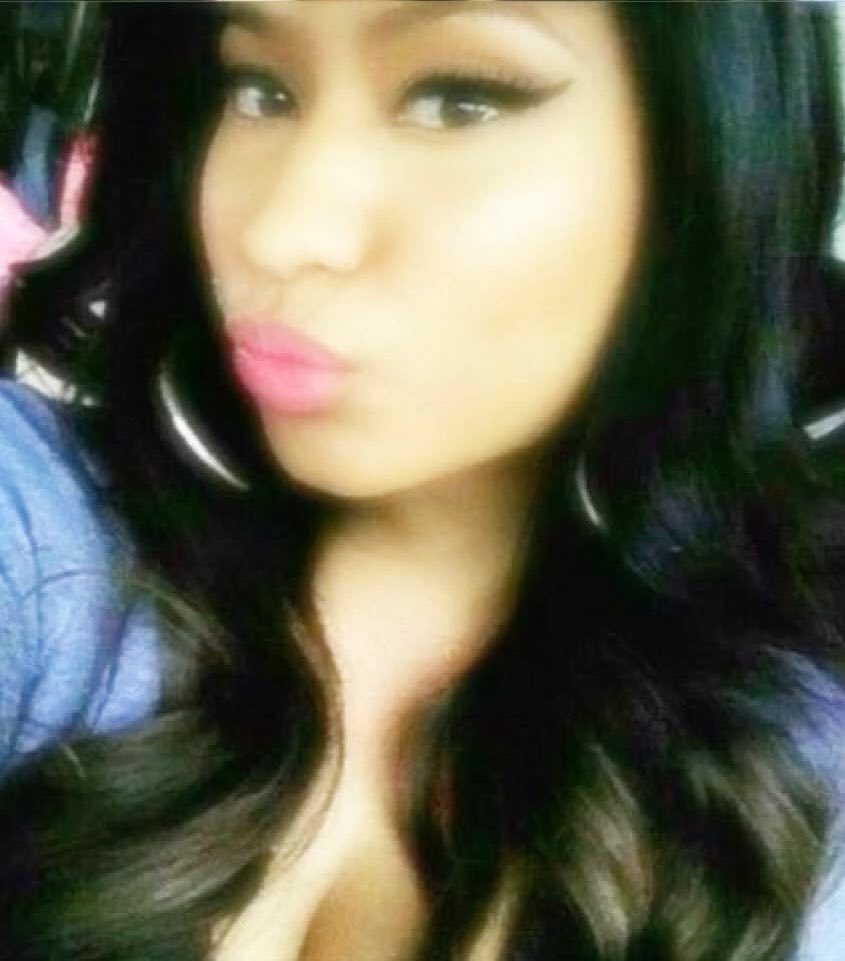 nickimymotherrr tweet picture