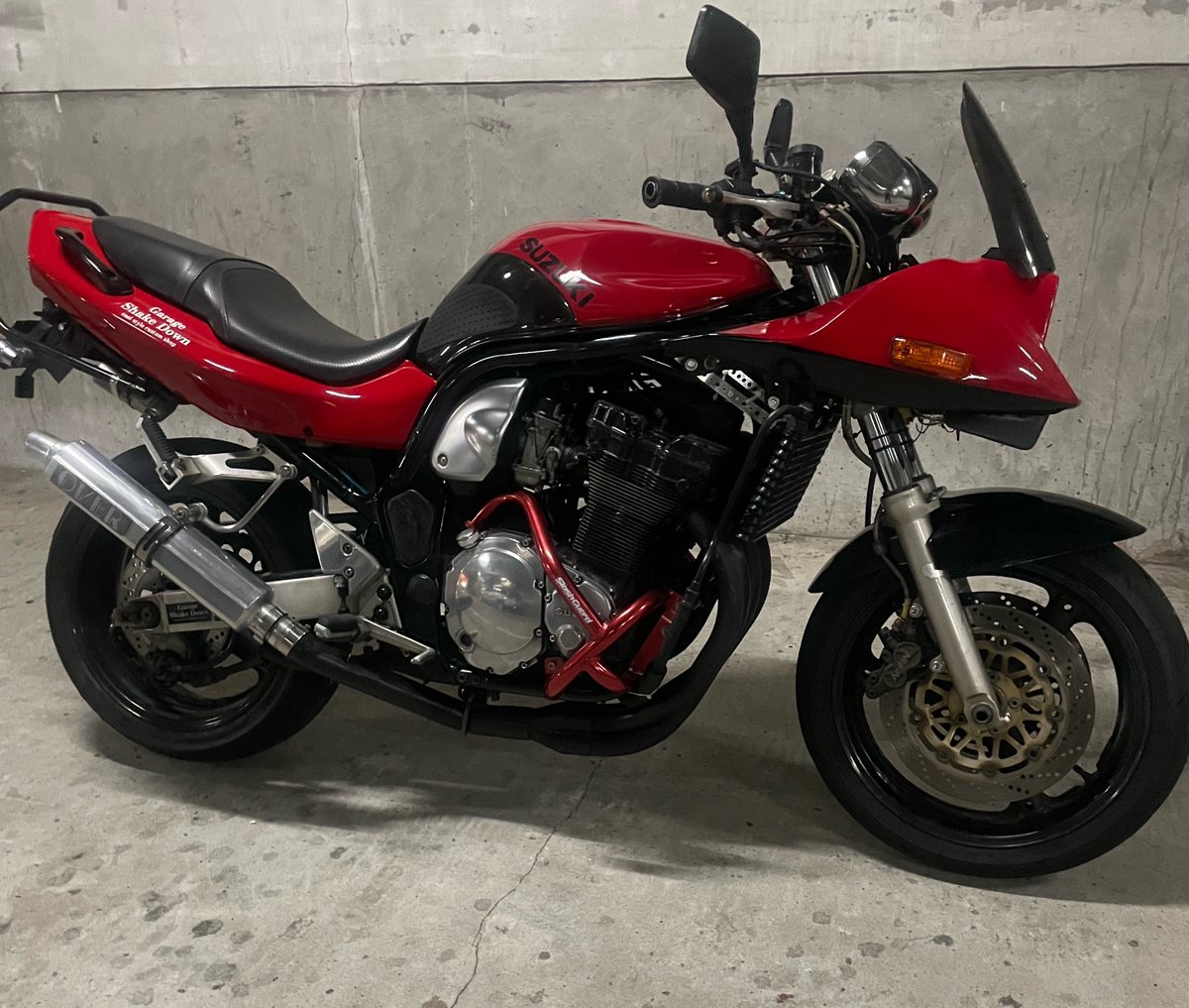 gsf1200gsf's tweet photo. #我が愛車イケてるなぁ 
パチモンやけどええやん😆
カスタムなんて自己満やねんから✨

己れがイケてる思たらええやんね？ https://t.co/lzWbuRKanF