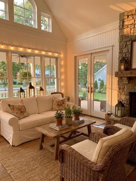 MayuShin07's tweet photo. あたたかい光に包まれたリビング、ゆったり過ごせるこの空間にいると日々の疲れが癒えていく。 https://t.co/sPspFEW4Uv