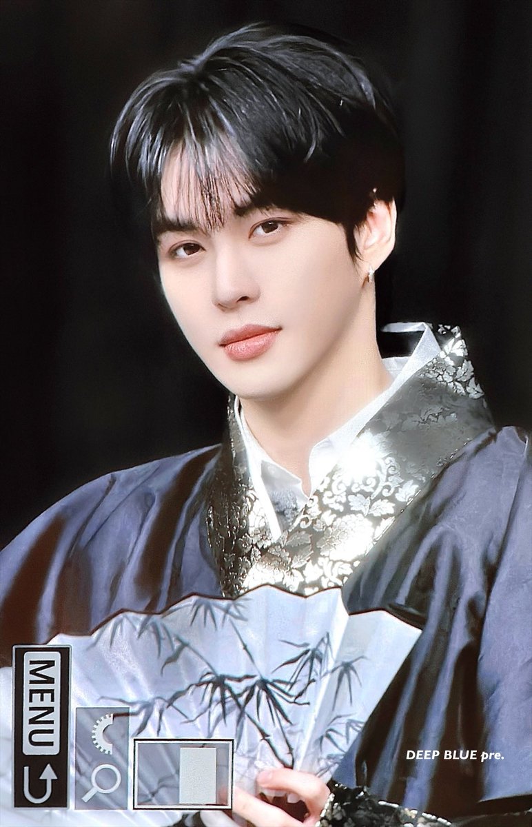 DeepBlue_0204's tweet photo. 261008
도령님..🥺

#아민 #이펙스 #EPEX #AMIN https://t.co/CCVjuz384C