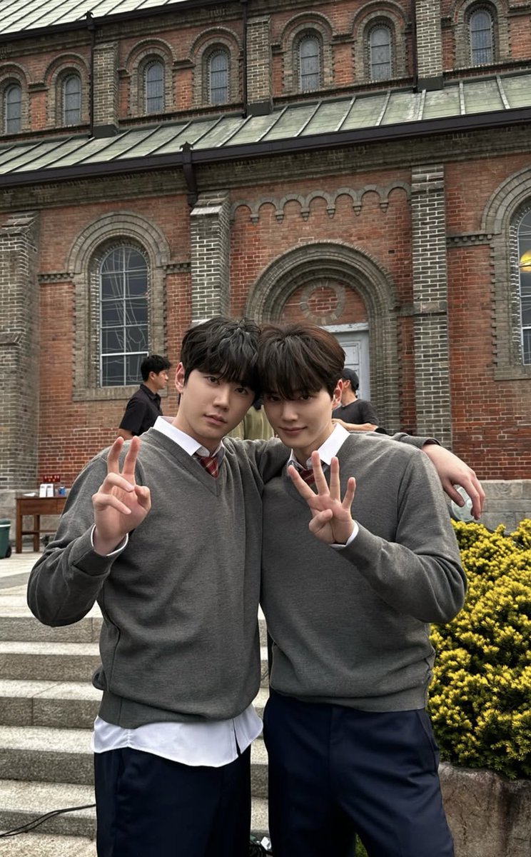 dilumi04090's tweet photo. 똥강아지들 앞으로 행복하게 살거라 https://t.co/uU65bgk4Sr