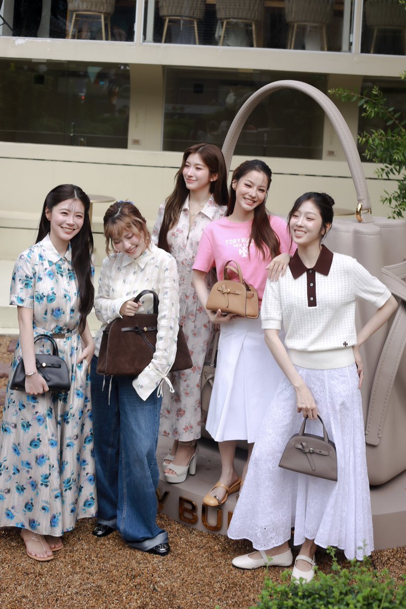 puyy_faii's tweet photo. 👜🧁 https://t.co/W162aeoIb4