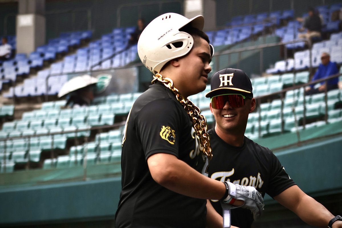 HawaiiTigers's tweet photo. Napi Boy! @Desten2lit 🌿💣

#TokyoSoljahz | @NomuraAcademy https://t.co/ARCwEI4rEa