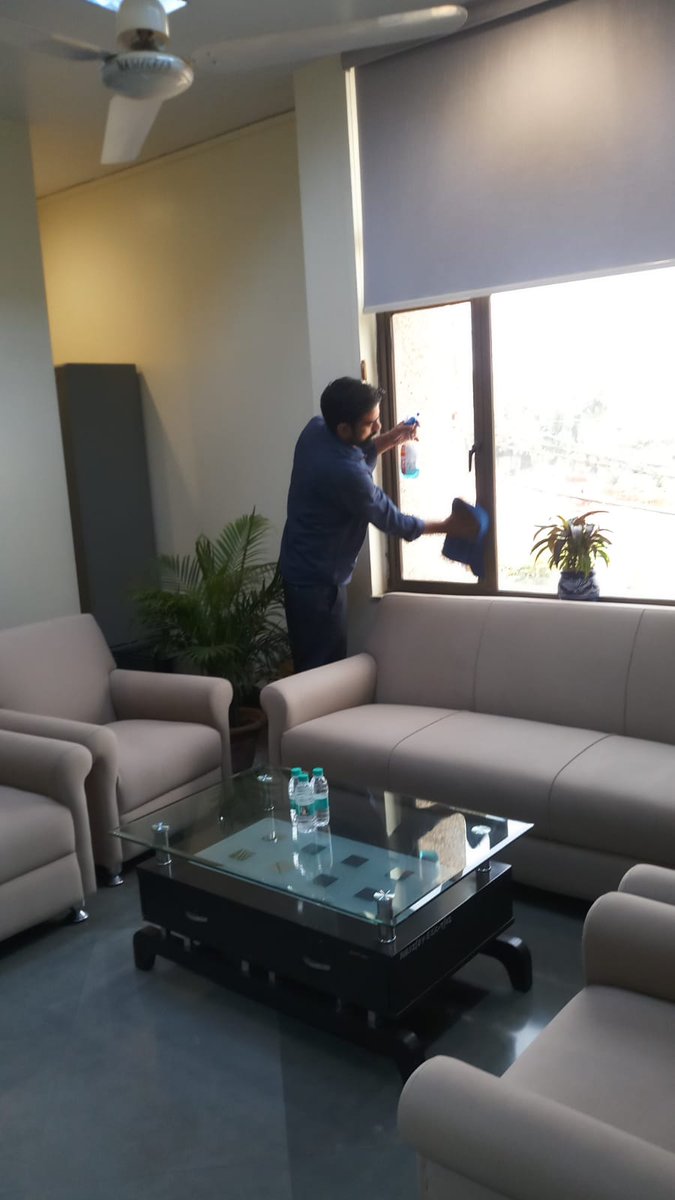nasi_academy's tweet photo. 🧹✨ Glimpses of the cleanliness drive in the Executive Secretary’s (ES) room & IT Room at NASI under #SpecialCampaign6.0 🧼🌿 Promoting cleanliness, hygiene, and a well-organized workplace! 🏢🇮🇳
#SpecialCampaign6.0 #Swachhata #NASI https://t.co/wuVBoZwABv