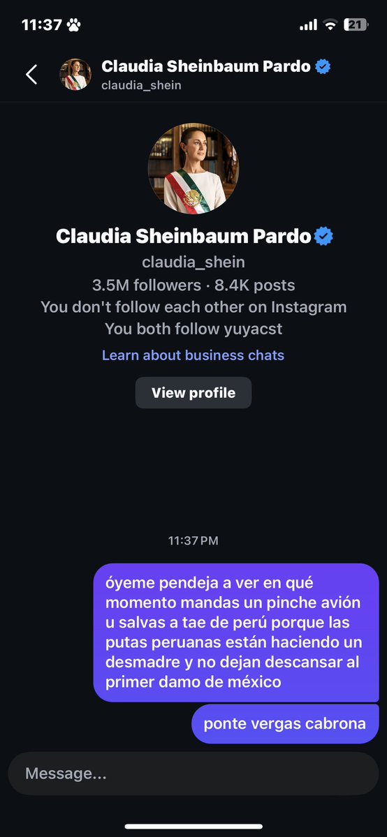 tacosincilantro's tweet photo. Tranquilas army mexa ya le avisé a la claudia y ya va a salvar a su hombre 💜 https://t.co/0r4evk4nyT