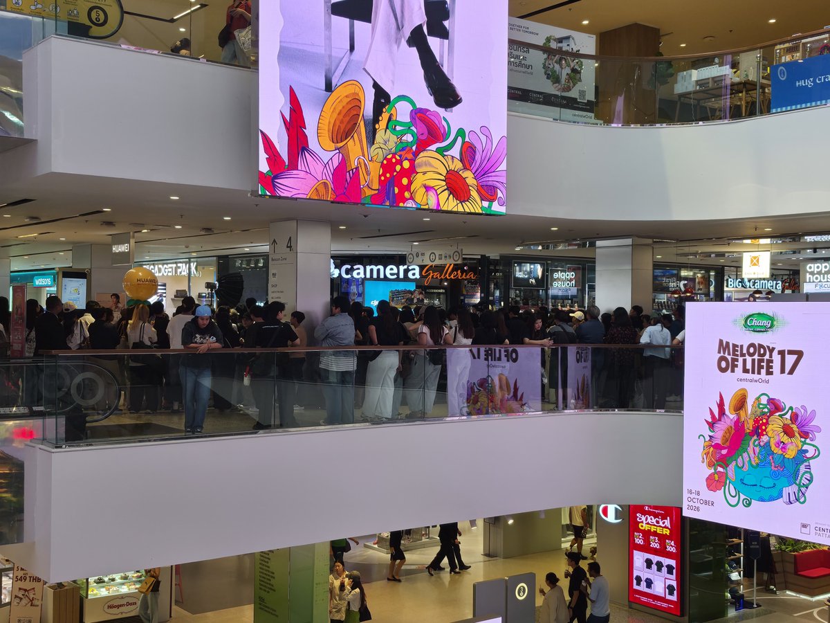 ifeelbluuu_'s tweet photo. คนเยอะพอมั้ยยยยยย คุณสิรีธร
อีกนิดก้ขี่คอกันแล้วนะอ้วมมมมมม ม

BIG CAMERA WITH BINT SIREETHORN 2026
#BIGcameraXBINT https://t.co/gUErKYlJuM