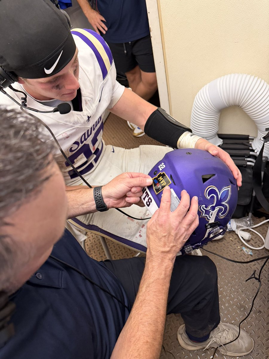 stellez34's tweet photo. SHOUT OUT TO OUR @EpicSportsTVN #AZHelmetChallengeMVP @NDPScottsdale RB #22 Decker Haskins-Smith (@DeckerSmit92101) He had 3 TD’s on the night helping the Saints defeat @ChapfootballAZ 34-14! CONGRATS D! @HelmetAz #AZHSFB #EpicTNF2026 https://t.co/JMWXCPZenU