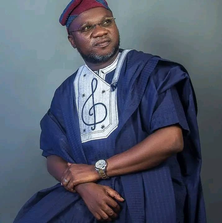 ElishaAlagbe's tweet photo. The good man in the near corner is here! Barr. Kunle Rasheed Adegoke SAN (K-RAD) for Osun Central Senate 2027. 

Capacity ✅
Character ✅
Compassion ✅

Osun Central needs a VOICE that will speak boldly at the National Assembly. K-RAD is the answer!

#KRAD2027 https://t.co/14ZOxsheyQ