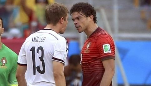 Muller25Munchen's tweet photo. Found oomf speaking about these two 🤤🤤as a ship👀👀👀
I am ready to hop on this 
What do you know about me and pepe🤭we go way back https://t.co/FyBPyrKXF1