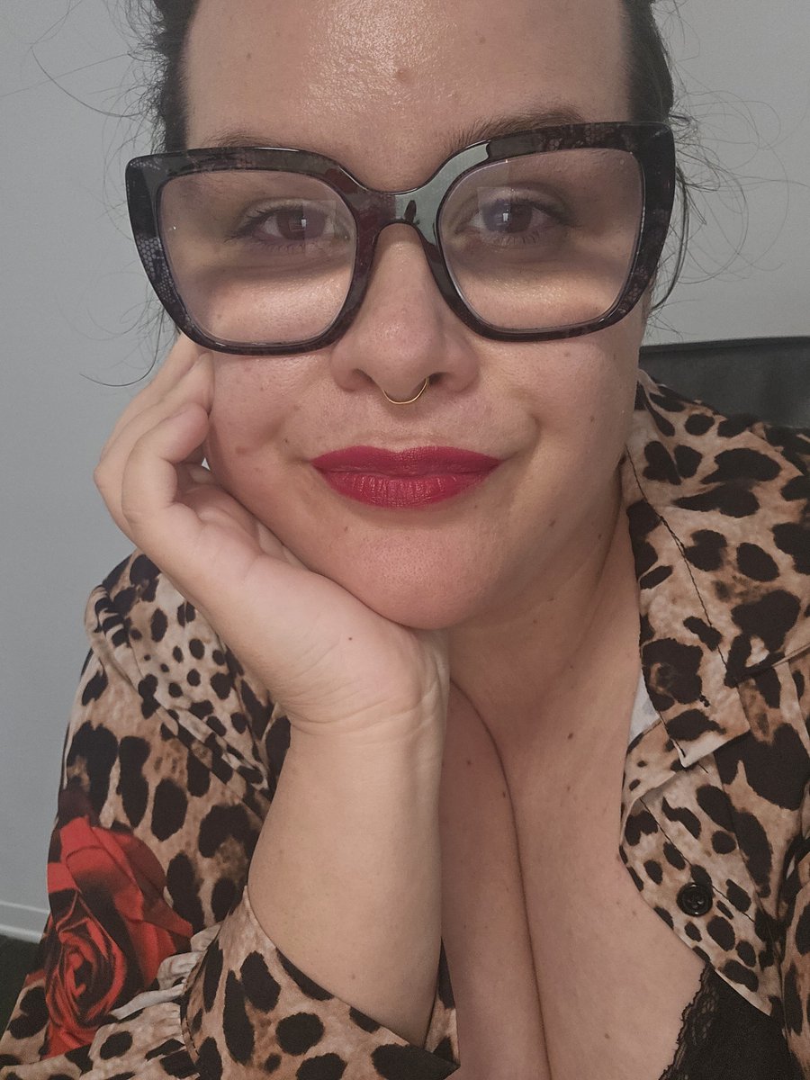 CurvyDivine's tweet photo. Cougar boomer mode on 💪🤣
#bbw #bbwitalia #cougar #curvy https://t.co/hpy9IqJwJS