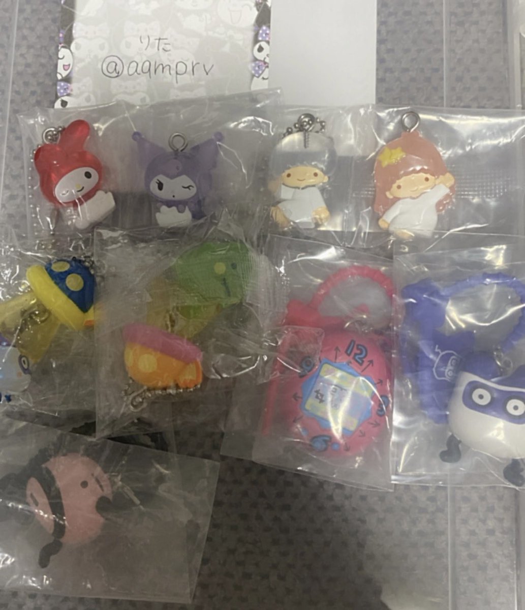 aqmprv's tweet photo. ヨッシー めじるし サンリオ ラテクマ めじるし めじるしアクセサリー ガチャガチャ 買取 交換 代行

(譲) 画像1️⃣(黒 黄)

(求) 買取(抱き合わせ複数2~4枚目)or交換(求:リプ欄)

郵送のみ📮全て未開封になります
リプ欄に詳細あります。必読ください🙇🏻‍♀️

お気軽にお声かけください(ᐢᴗ ·̫ ᴗᐢ)👍🏻 https://t.co/UFOEf78wrr