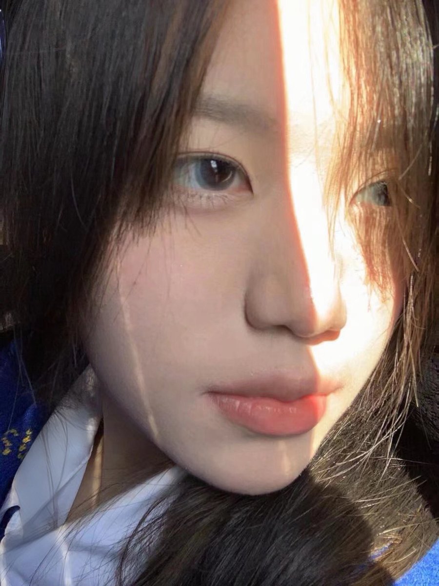 12bay_ tweet picture