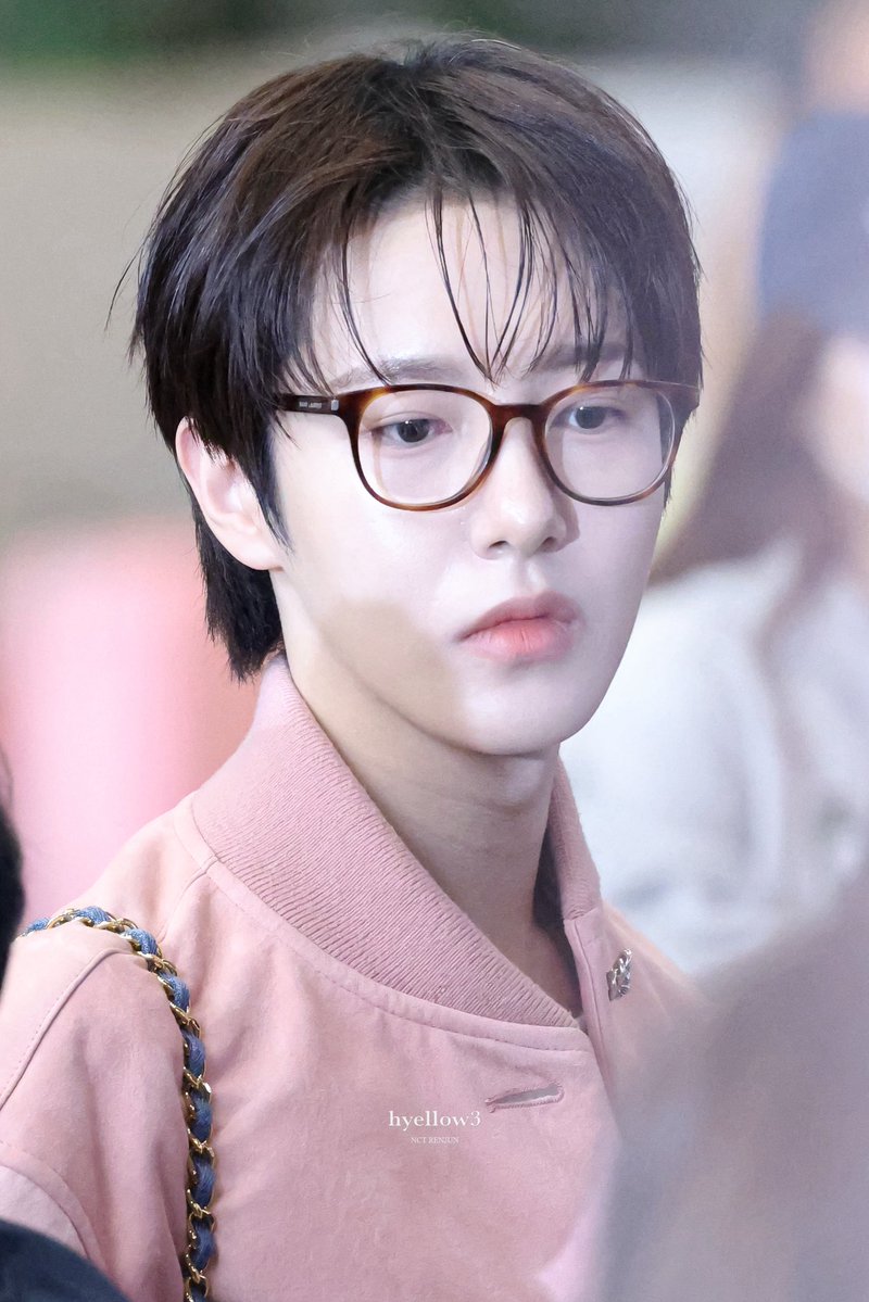hyellow32's tweet photo. 261009 GMP

#RENJUN #런쥔 #仁俊
#NCTDREAM https://t.co/vS8SiGZfdD