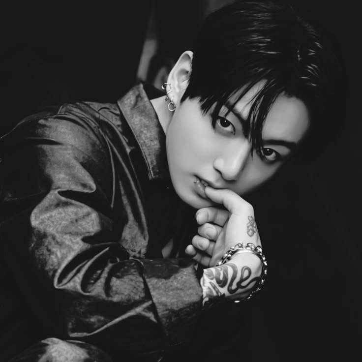 chrisuorr's tweet photo. friend   request   !

𝐍𝐚𝐦𝐞: Gael.
𝑺𝒊𝒈𝒏: acuario.
𝐀𝐠𝐞: 30 años.
𝐒𝐞𝐱𝐮𝐚𝐥𝐢𝐭𝐲: Bisexual.
𝐅𝐚𝐯 𝐜𝐨𝐥𝐨𝐫: Negro y rojo.
𝐒𝐭𝐚𝐭𝐮𝐫𝐞: 1.85

(⠀+⠀)⠀:⠀profesor, libros, música, café.

ㅤㅤㅤㅤㅤㅤ♡         for         dm https://t.co/HXHgWmOc2b