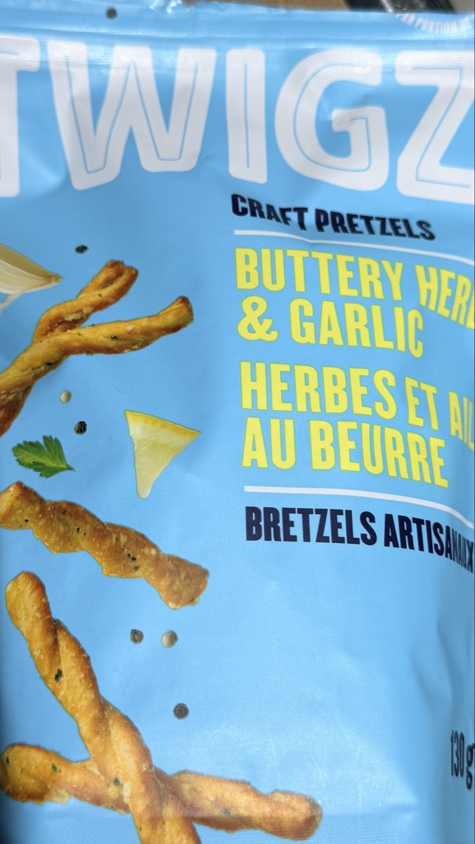 lorene1voice's tweet photo. Eating #Canadian snacks. #LaidBackSnacks and #TwigzPretzels Delicious and supporting #localfood #BuyCanadian 🇨🇦 https://t.co/ms0i8DrwlH