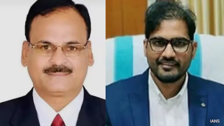 ndtv's tweet photo. Seating Plan, Jumbled Papers: How 3 Officials Executed Karnataka Exam Scam https://t.co/rQHyYx5B9f https://t.co/7hbfDpoII9