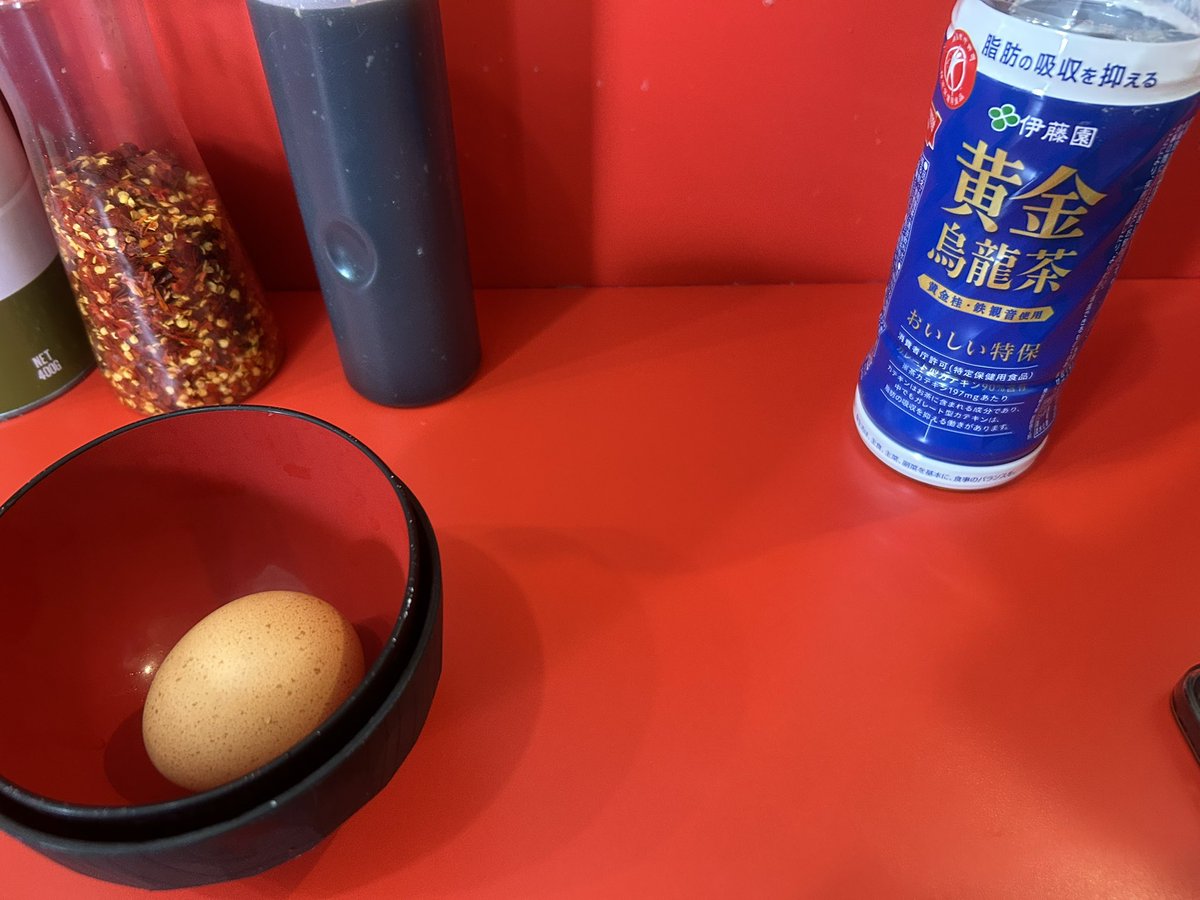 VimugG's tweet photo. ようやく。
ラーメン二郎朝倉街道駅前店
小（少なめ） ニンニクアブラ

豚とアブラが美味しすぎる、非乳化スープとバチバチに合う。麺は少し柔めだったけど、食べ応えがあって良い。

ベトナム帰り（ハノイ→東京→福岡）でこの非乳化は効いちゃう。似たような味はいくらでもあるけど、二郎は二郎なんだよな（過激派）。