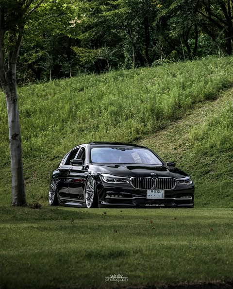 omeLuxe's tweet photo. BMW Alpina B7 https://t.co/Bzaaxey7Lt