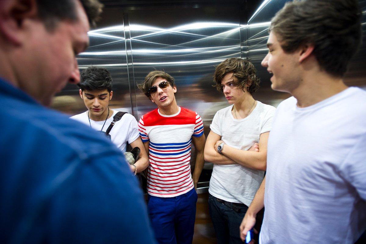 OT5Dailys's tweet photo. Scott McDermott, photographer who covered One Direction in Dallas in 2012, posted some unseen pics of the band! 

via scottmcdermott_ https://t.co/xY5NTvlgp9