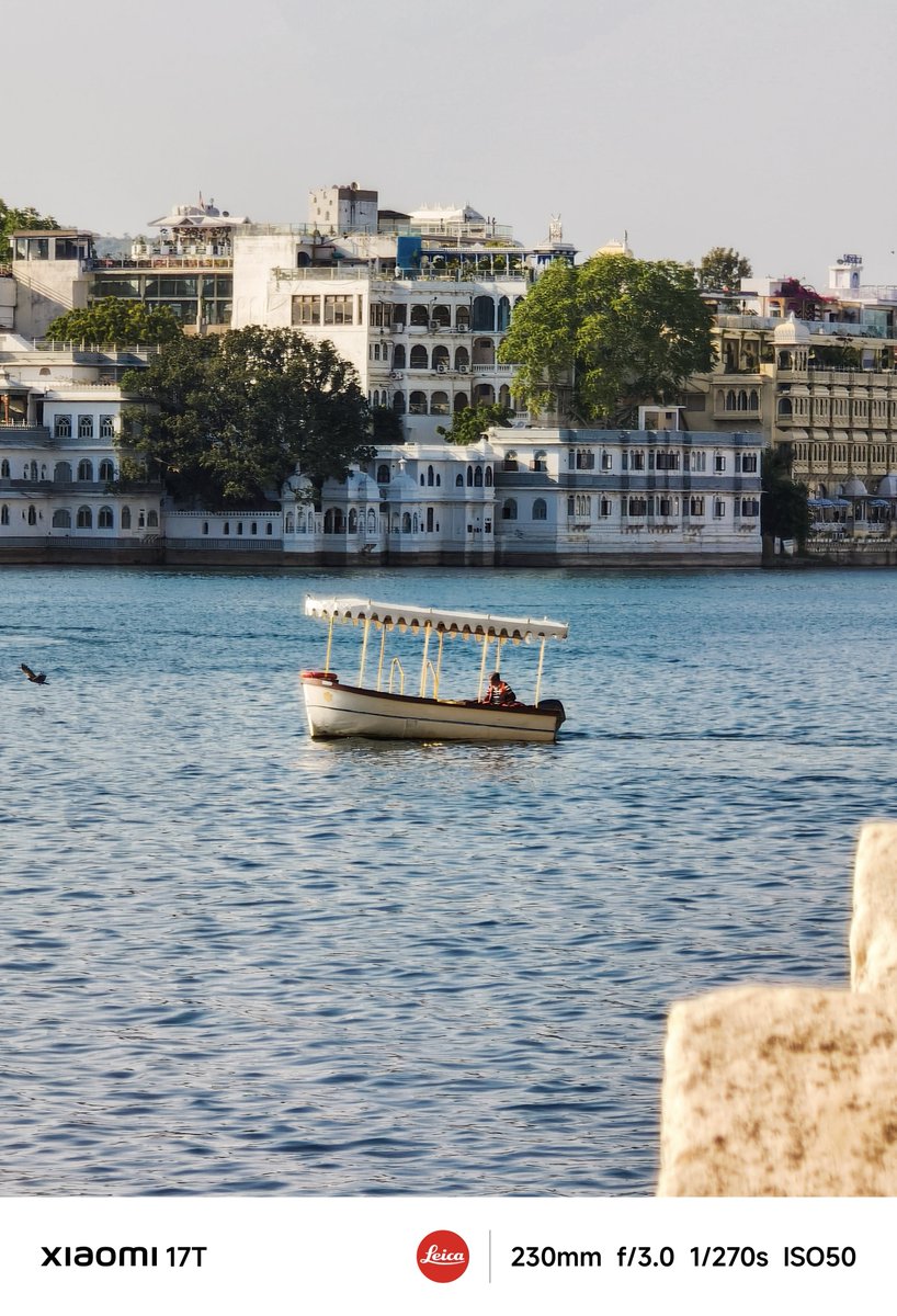 harshitm09's tweet photo. Udaipur vibes, captured through the lens of Xiaomi 17T. ✨📸

Royal streets, golden sunsets, and timeless stories — every frame feels like a postcard. 🧡🏰

#UdaipurDiaries #Xiaomi17T  #XiaomiCreatorsCircle #XiaomiFansClub
@pixelwithme @xiaomicreators @XiaomiIndia @sandeep9sarma https://t.co/sUKFdIXdWl