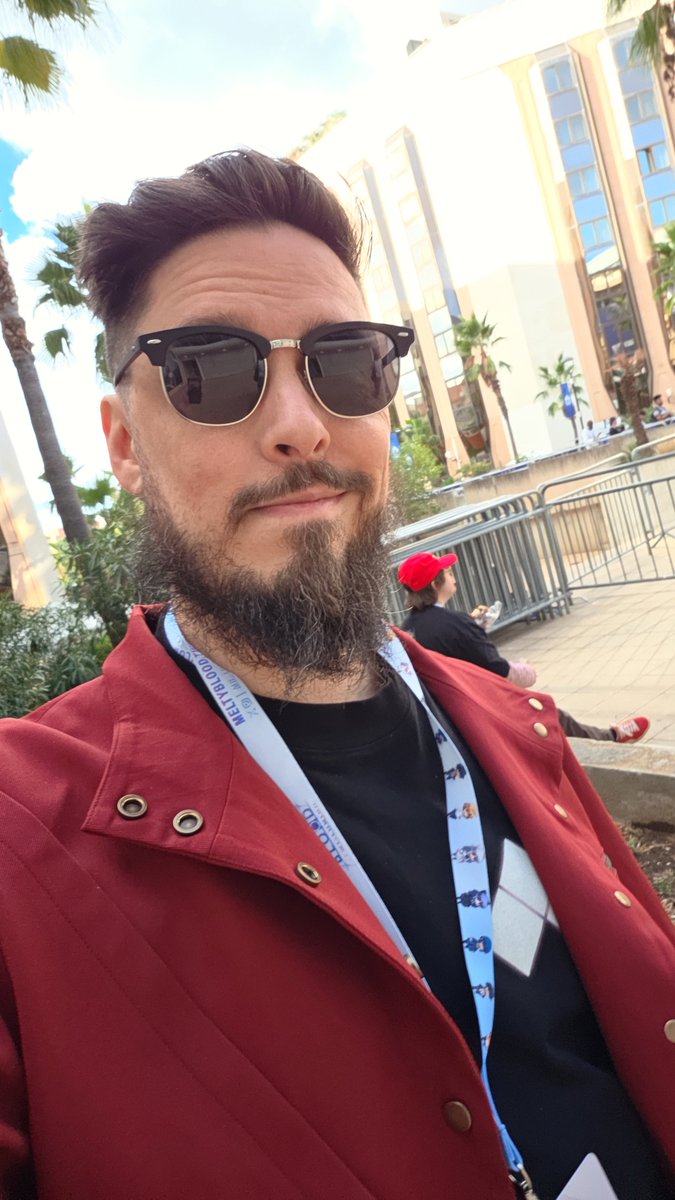raidhyn's tweet photo. They have Melty Blood lanyards at Evo France and that makes me incredibly happy. 😊 https://t.co/N7zUOvG6tQ