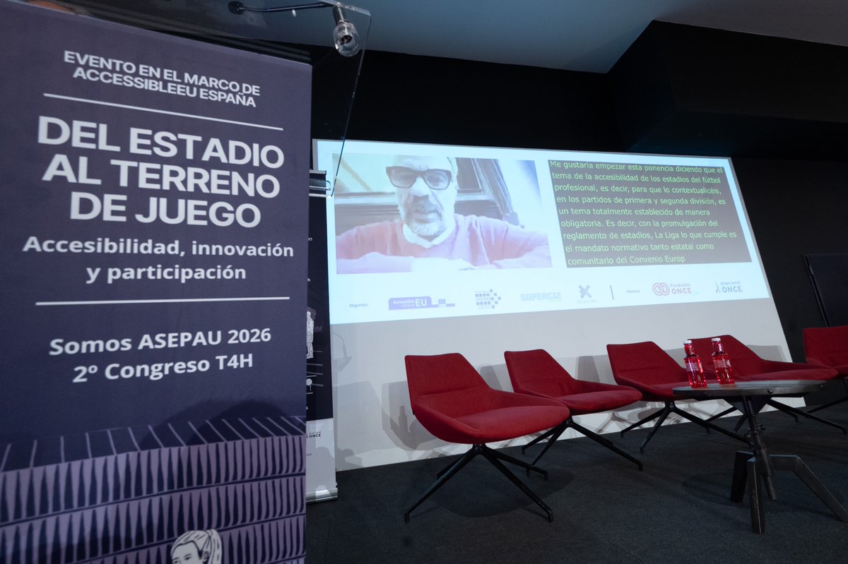 congresoT4H's tweet photo. Puedes disfrutar de la ponencia que Pedro Tomás Boticario, responsable de Emergencias, Dirección de Seguridad, Integridad y Emergencias de @LaLiga  dio en online durante "Del estadio al terreno de juego".

La tienes en el canal de YouTube del encuentro:
https://t.co/9OIurcYSqx https://t.co/1yMQRQnqYP