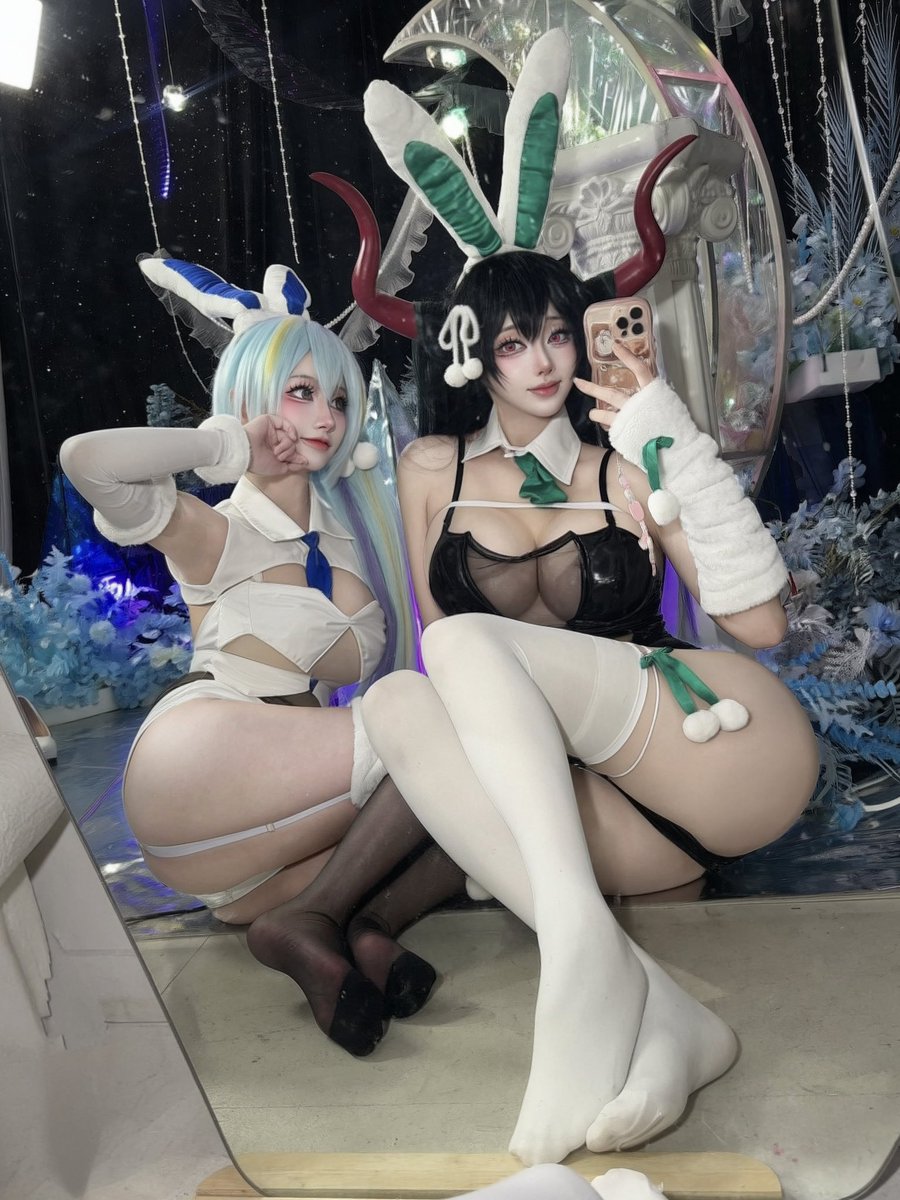 jomi_cos_'s tweet photo. 바니문 파티🐰 너도 올래? 🩵

#outerplane https://t.co/mtn6irN2QO