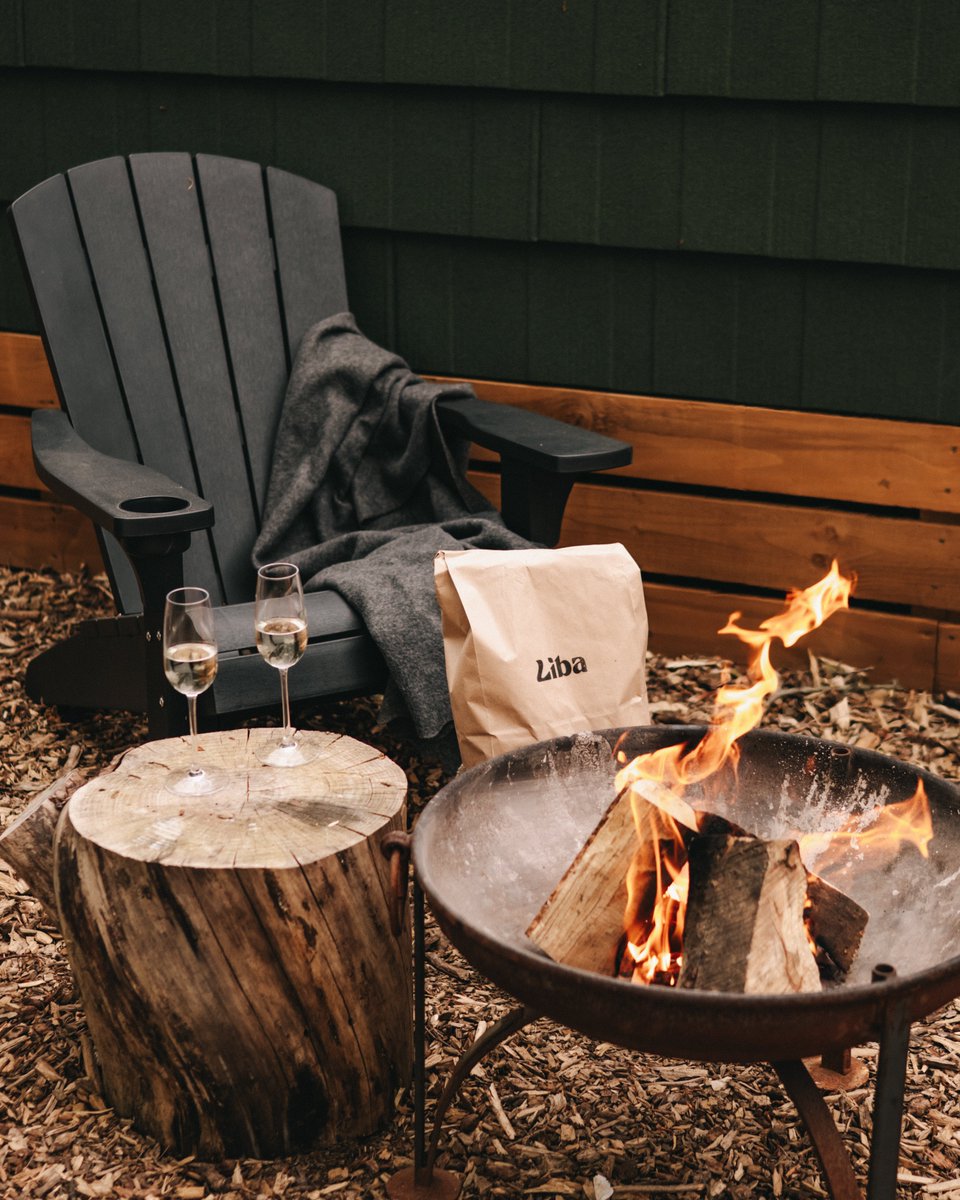 VisitWiltshire's tweet photo. Liba Vineyard is a boutique biodynamic vineyard in the heart of the Wiltshire countryside, where nature, sustainability and slow living come together.

Liba welcomes couples, families, groups of friends and solo travellers looking to reconnect with nature. Guests are encouraged to explore the vineyard and surrounding woodland, meet the owners to learn about biodynamic viticulture, and discover the philosophy behind the farm’s future natural wines. https://t.co/ZjTFOUzBtH