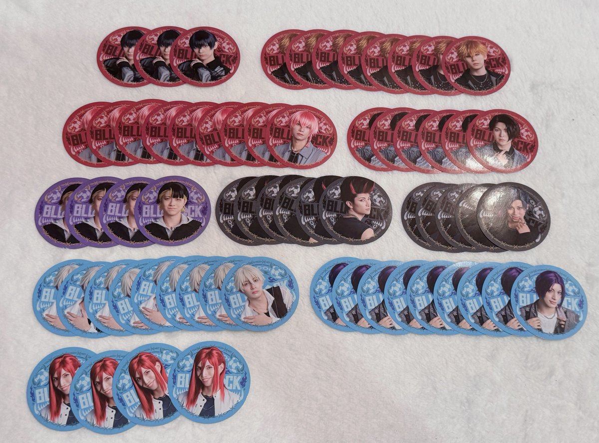 yati_miya_31's tweet photo. 交換　譲渡　買取　舞台　ブルーロック　ブルステ　ネオエゴ　特典　購入特典

譲)画像のもの

求)異種 二子(前i嶋さん) or 各300円

全日お手渡し可能です。
凪、玲王、潔は交換のみ。

検索からでもお気軽にお声がけください。 https://t.co/gapRBZzWN4
