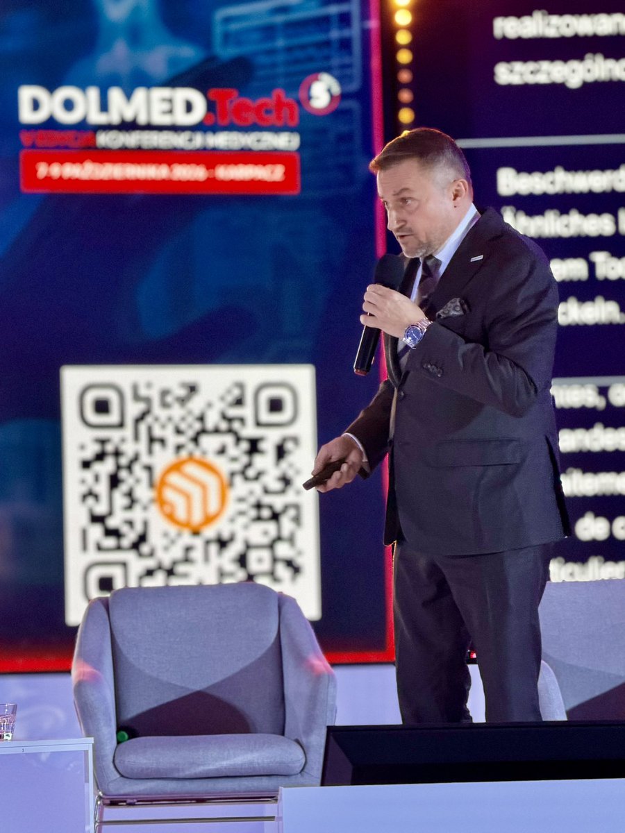 LOGiTFLOW's tweet photo. Szpital nie leczy ludzi. Leczą ich lekarze." 🏢📑 Piotr Guział na V Forum https://t.co/EpiGoJXllL. Dziękujemy #DOLMED za organizację, a uczestnikom za rozmowy przy stoisku! 🌀 #LOGiTFLOW #DOLMEDTech
https://t.co/QQKxXNhsVh https://t.co/OTfwDScVGI