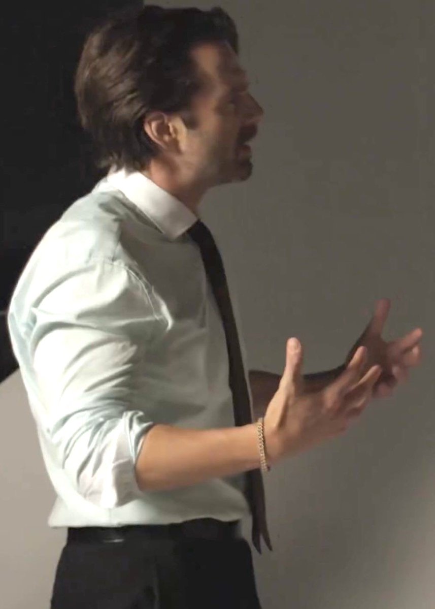 delicate__14's tweet photo. The professor look>>>>> https://t.co/iaJgF2hPzV