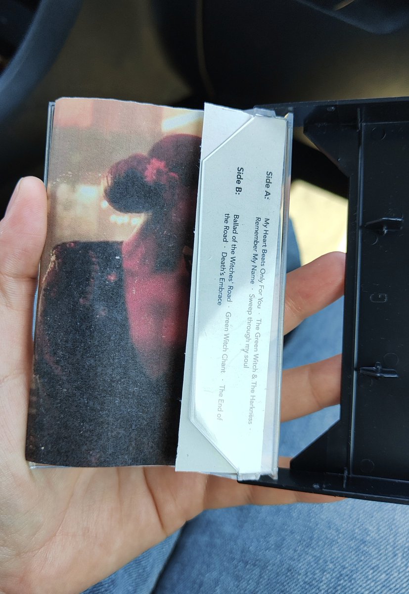 evgar_'s tweet photo. THE CASSETTE MY FRIEND MADE FOR MY BIRTHDAY 😭!!!!!! https://t.co/taGuSVWApL