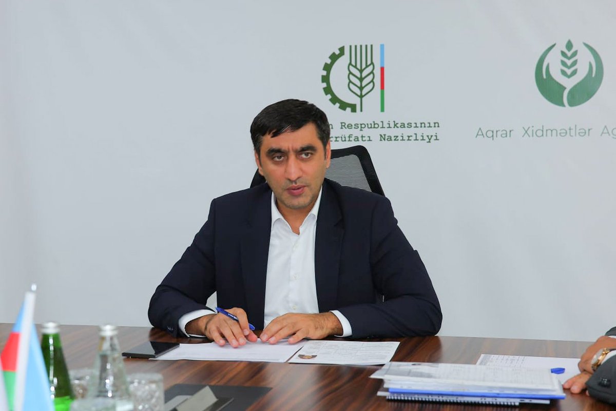 agrogovaz's tweet photo. Kənd Təsərrüfatı Nazirliyi yanında Aqrar Xidmətlər Agentliyində (AXA) “Yay Təcrübə Proqramı”nda uğur qazanmış gənc mütəxəssislərlə görüş keçirilib.
DAHA ƏTRAFLI: https://t.co/2T0U5f88np https://t.co/xmZVJjQACJ