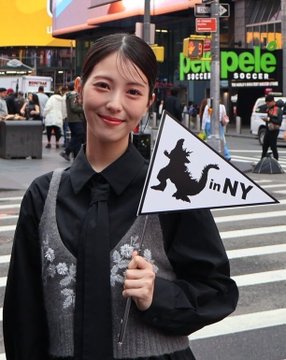 toront17077's tweet photo. @3BeniUniversity いや女優でも底辺レベルのブスやろｗ
高畑充希の顔伸びたバージョンがぱぱ活浜辺美波
センター分けして番宣でれないし

東宝が悪質なランキング工作やってすりこみしてるから騙されるバカがいるｗ
出口夏希は本物の美人 https://t.co/Lktmw7iC44