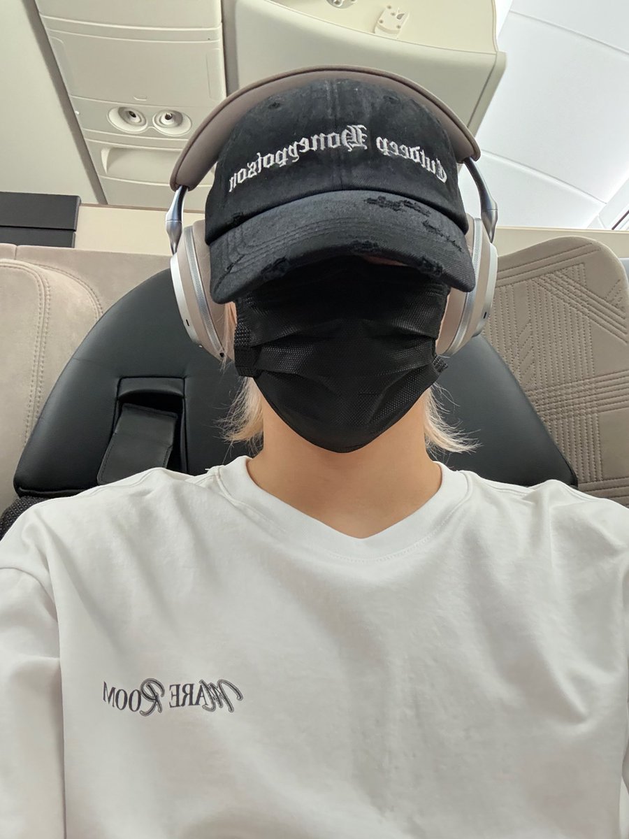 sunghoweverseDM's tweet photo. 261009 성호 위버스 디엠 ��진
#weverse #DM #boynextdoor #보이넥스트도어 https://t.co/bJeNC7xOKp