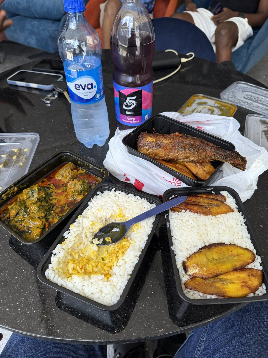 MrMekzy_'s tweet photo. Just got to Uyo and it’s already treating me well.😍☺️ https://t.co/9aQLDXKljB