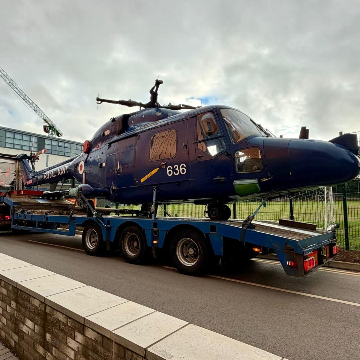 YeovilCollege's tweet photo. For this #FlashbackFriday, we are resharing the arrival of our new LYNX helicopter XZ233 named Jason.
Jason arrived at his new home thanks to the funding from the Office for Students, allowing our engineering students to work on real military technology! ๐
#ChangingLives #DTEC https://t.co/0LXSLbR5PA