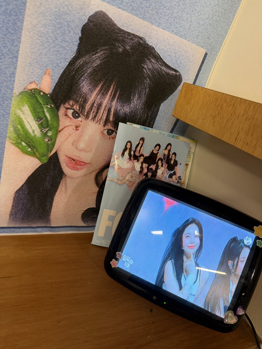 chlie907's tweet photo. 오늘 마지막 생카 앙
(화면에 나온 나를 가리는 걸 깜박햇은

#태자생일이얀 https://t.co/ynQBemr6jf