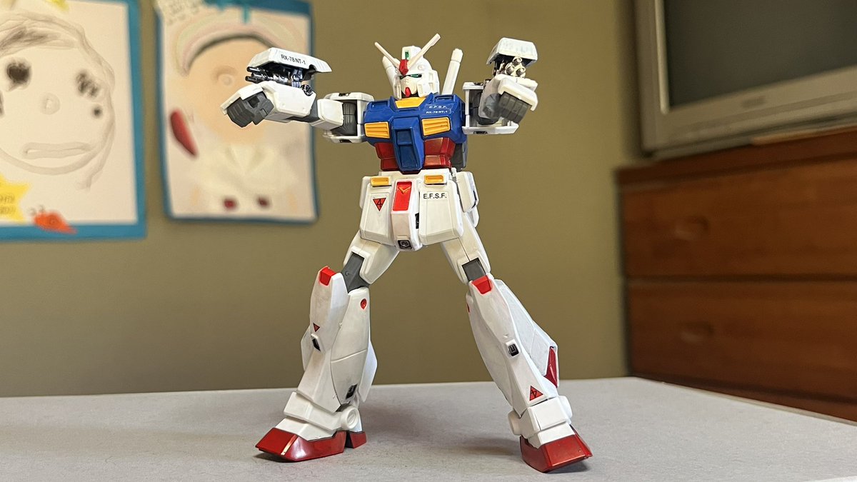 fcmpCXyhsk1RJ7p's tweet photo. ガンダムNT-1(WB隊仕様)完成。
↓にも少し写真があるのでよろしければご覧ください。

＃ガンプラ　＃HGUC https://t.co/RyzaeYrRBi