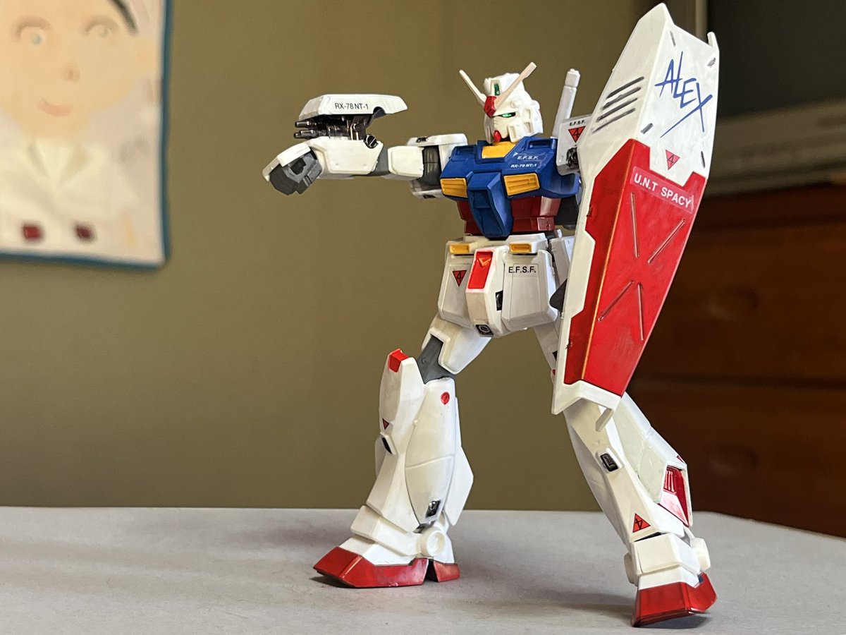 fcmpCXyhsk1RJ7p's tweet photo. ガンダムNT-1(WB隊仕様)完成。
↓にも少し写真があるのでよろしければご覧ください。

＃ガンプラ　＃HGUC https://t.co/RyzaeYrRBi