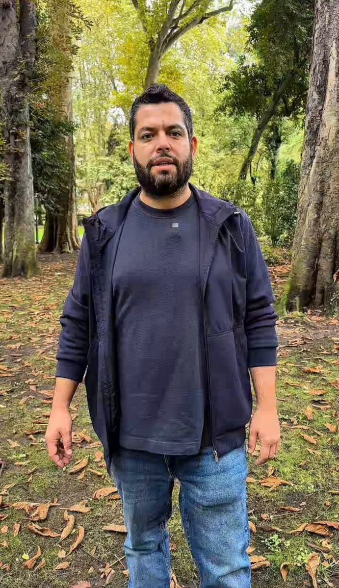 RepartoAhorro's tweet photo. @andrespuela @Roson_R ¿Que coño has hecho con tu vida para con 36 años aparentar 50 y tener ese cuerpo escombro sin haber dado palo al agua?

Ecocasas, ecocalimochos, ecofiestas.....

Ser de izquierdas tiene un precio. https://t.co/BKrpaxU7bc