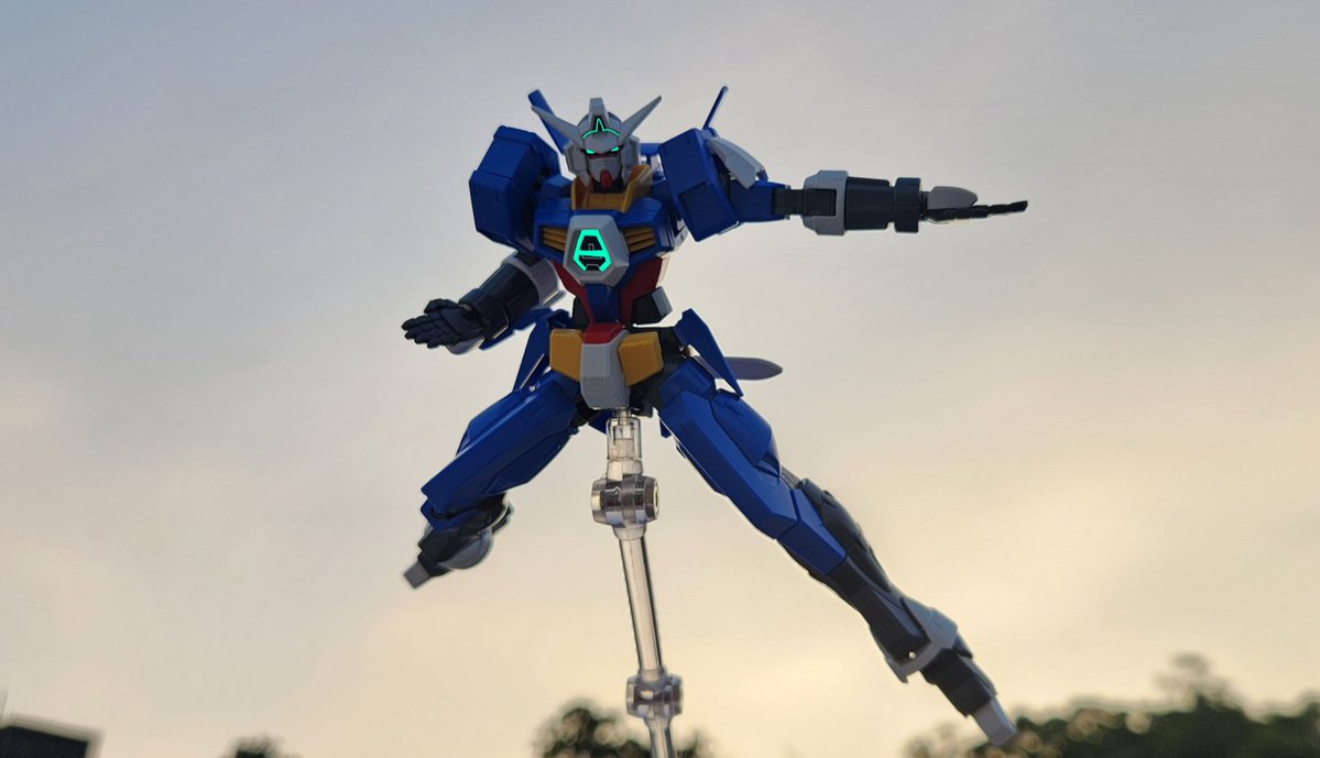 yang_12_28_'s tweet photo. 15年紀念
#ガンダムAGE15周年 https://t.co/lPsHhAb0wE