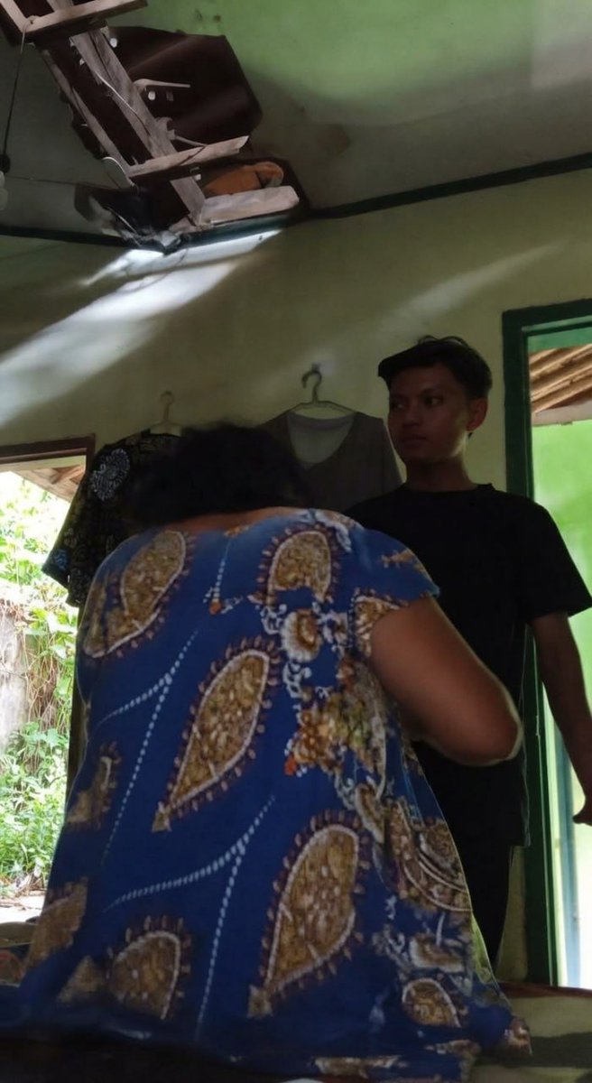bubtik's tweet photo. full drama bareng mama temen

https://t.co/RC6nGCDQUl https://t.co/q8jYK7noFY