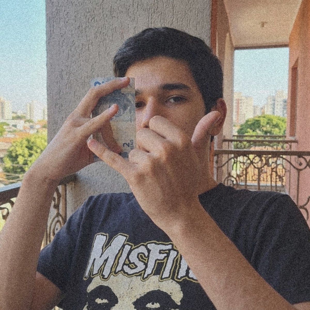 chuvaemocional's tweet photo. na vdd wendy eu acho vc muito legal 👉👈 sei que sou um garotinho nerd fraquinho pra vc eu queria ser seu amigo pq eu não tenho muitos amiguinhos na escola sabe uuuwendy https://t.co/DWzwi6239M