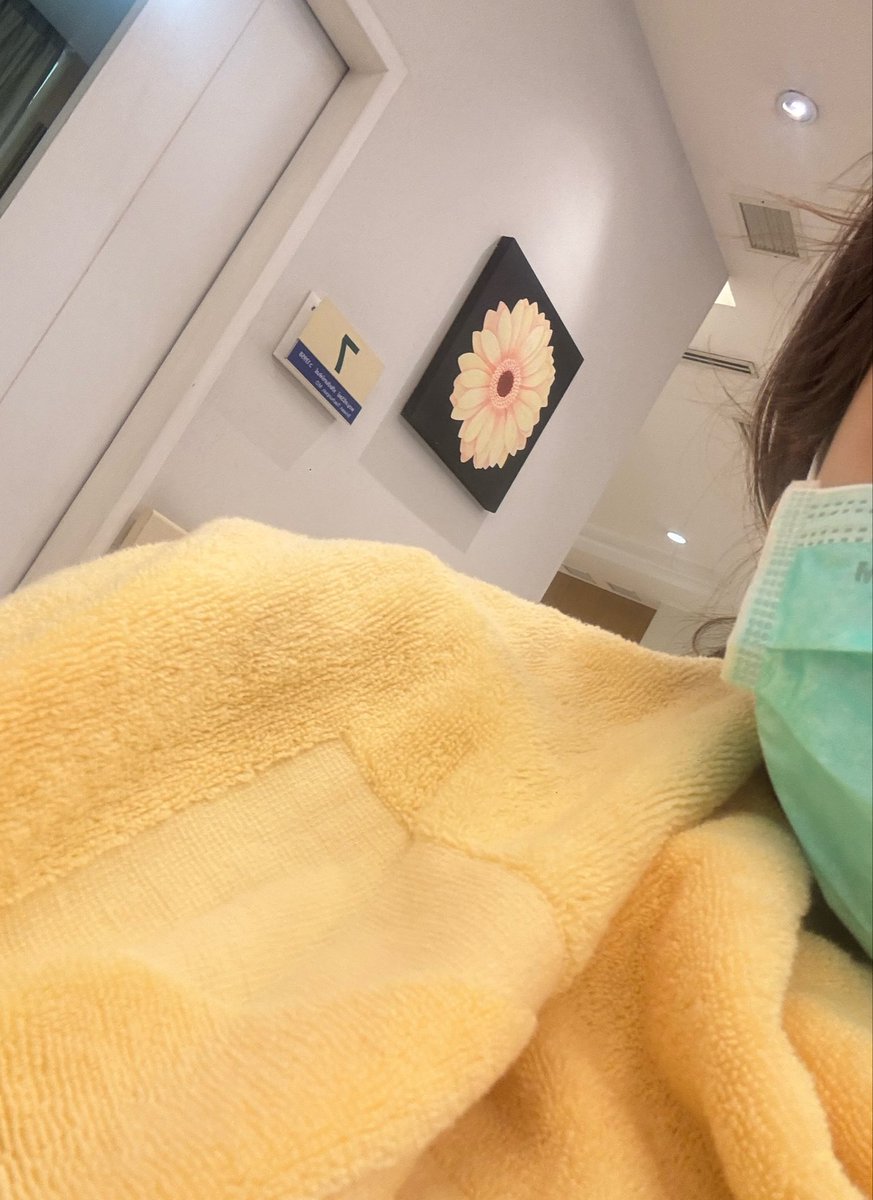 ninajinnita's tweet photo. ทรมานมากรู้สึกเหมือนอยู่ขั้วโลกเหนือตลอดเวลา😷ทุกคนดูแลสุขภาพกันด้วยนะครัช😞 #ninajinnita https://t.co/qr47YmUoFL