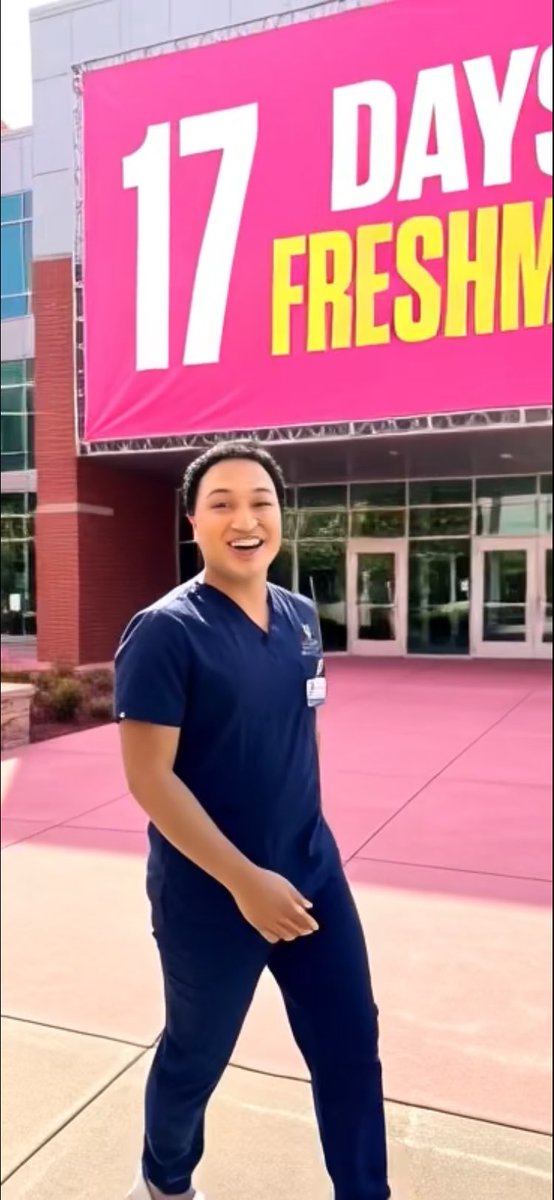 Officalkameronw's tweet photo. Somebody noticed that big 1️⃣7️⃣💋🥳🎊🎉🍾🤭🏫🙊💖💖! #17DaysTillFreshmanYearNursingSchool #Big17 #YouCanDoIt #FreshmanYearSpirit
#SpiritsAlwaysGreatAtChamberlainUniversity https://t.co/8JMyyNZMCJ