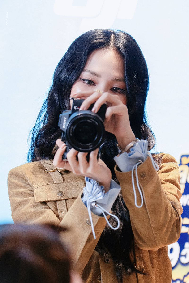 rushhour39's tweet photo. เป็นตาฮักแท้ ตากล้องคนสวย

BIG CAMERA WITH BINT SIREETHORN 2026
#BIGcameraXBINT 
#BintSireethorn https://t.co/N7FeoS2WCm