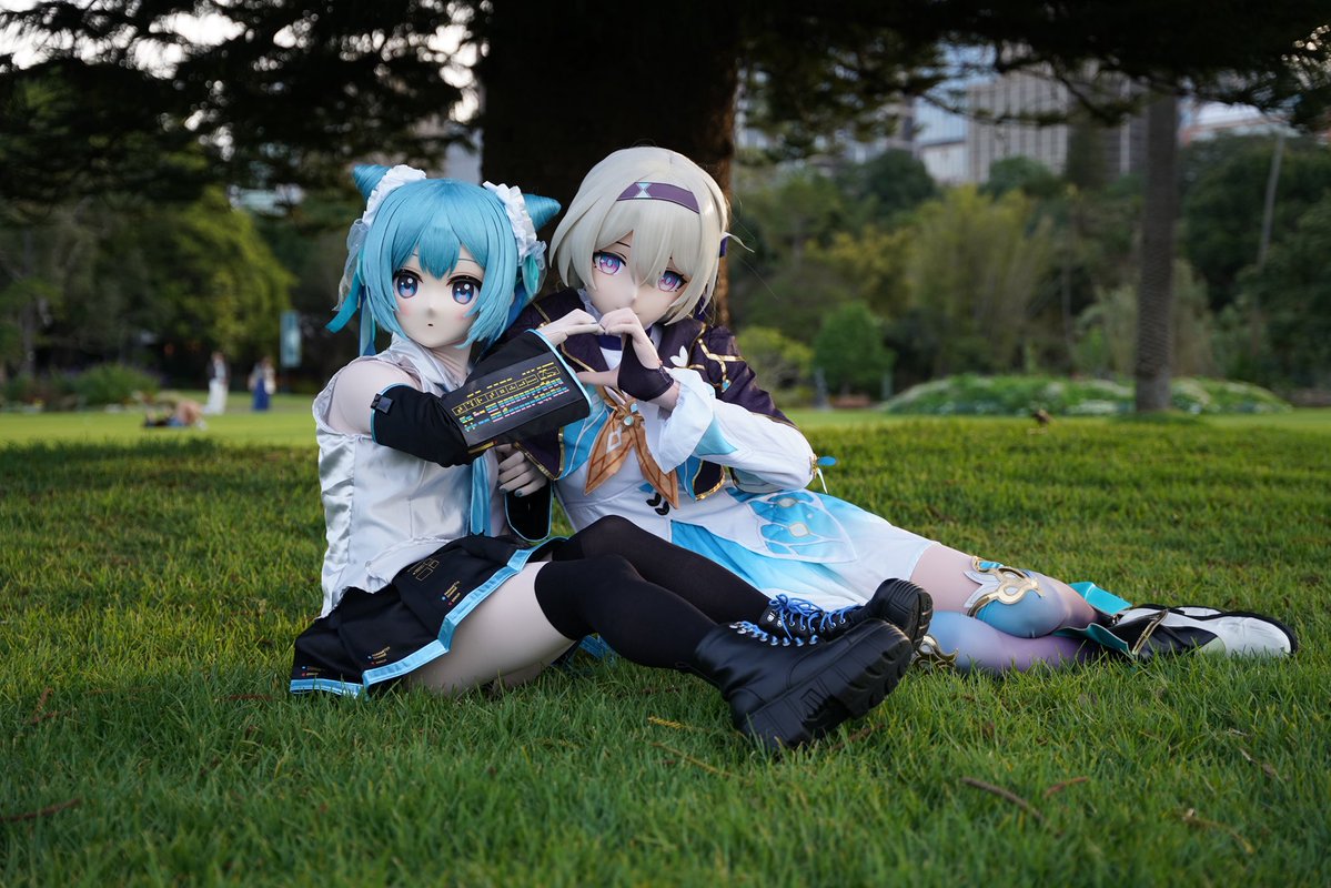 Selenekig's tweet photo. Isn’t this miku cute. Thursday morning hang out with @syamn_kig and @kigserasera at Royal botanic garden in Sydney.
📸: @orchid69841524
#kigurumi #hatsunemiku #yuffie #fireflycosplay https://t.co/rWAOaLV9cu