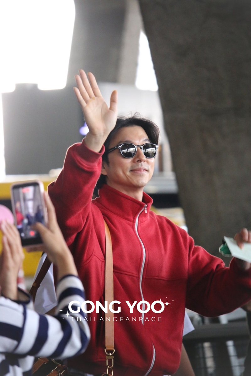 gongyoothailand's tweet photo. ยินดีต้อนรับกงยูโอปป้าสู่ประเทศไทยค่ะ 😍🫶🏻

#공유 #GongYoo #TheLongTakeInBangkok
#GongYoo_Asia_Fanmeeting_Tour https://t.co/Vbd4U1dp5V